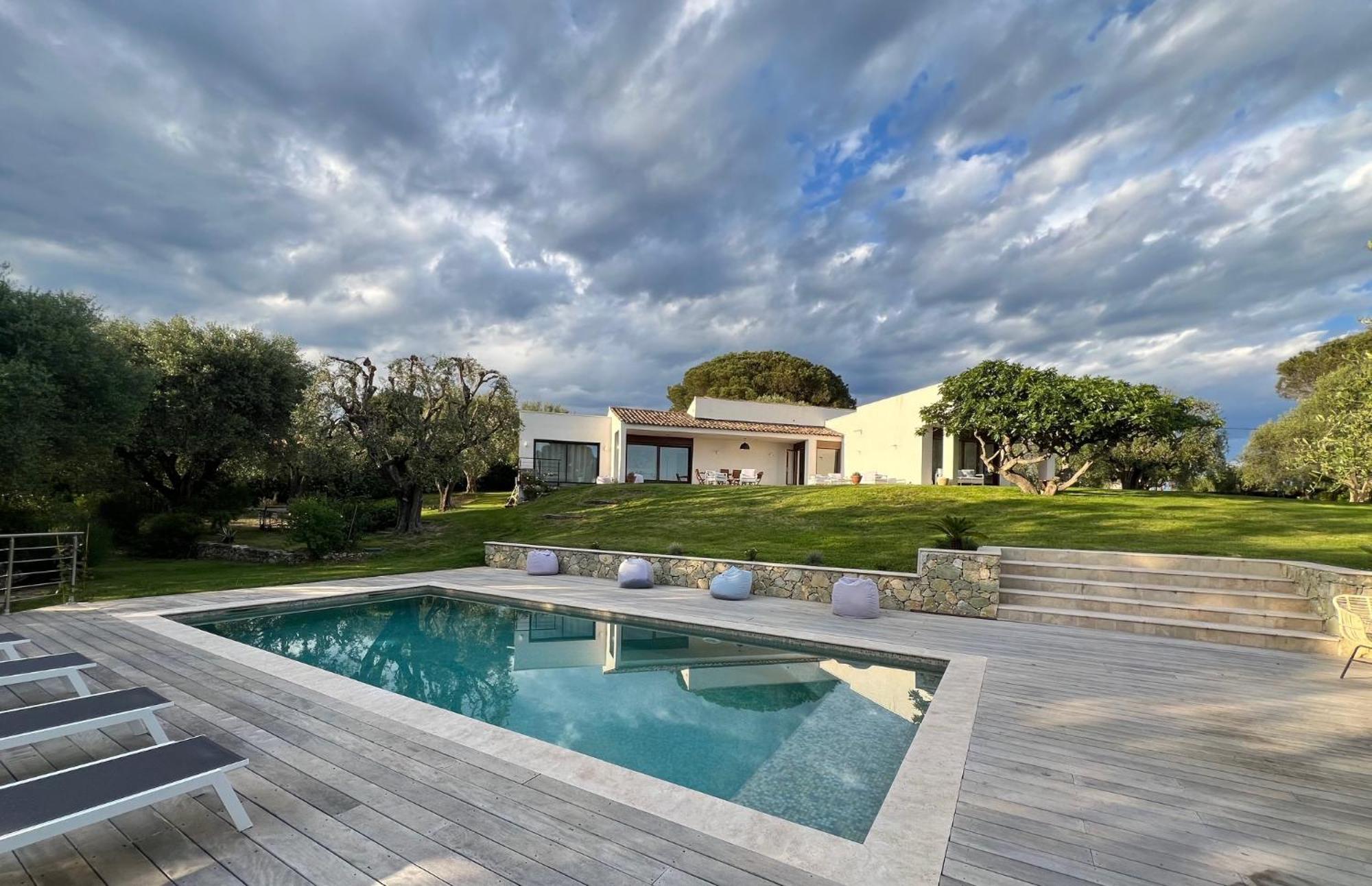 Magnifique Villa Moderne Avec Piscine Ла-Год Екстер'єр фото